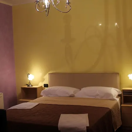 Pinto Guest house 3*